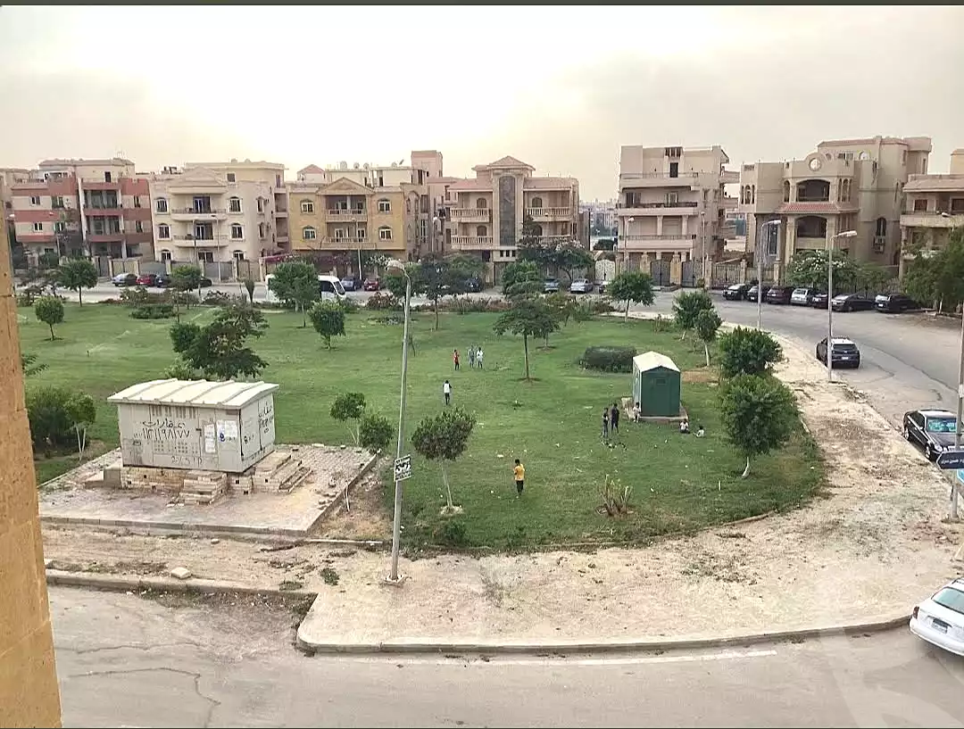 https://aqarmap.com.eg/ar/listing/7345185-for-sale-cairo-new-cairo-ganob-el-akadamiya-south-academy-g-youssef-el-gendy-st