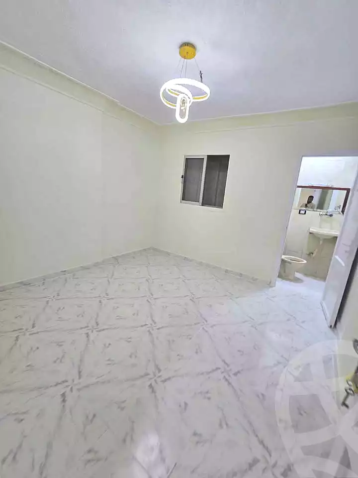 https://aqarmap.com.eg/ar/listing/7345294-for-sale-alexandria-al-agamy-shataa-el-nakheel