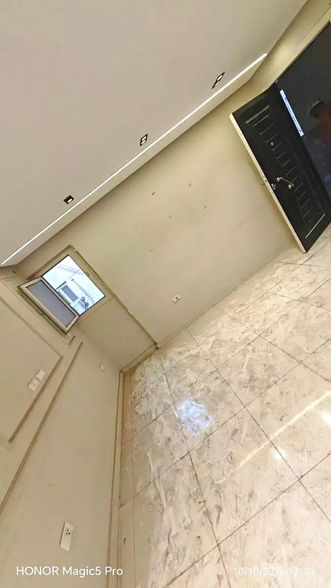 https://aqarmap.com.eg/en/listing/7345511-for-sale-cairo-helwan-mostafa-fahmy-st