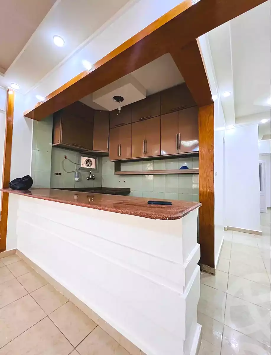 https://aqarmap.com.eg/en/listing/7345674-for-sale-alexandria-al-agamy-shataa-el-nakheel