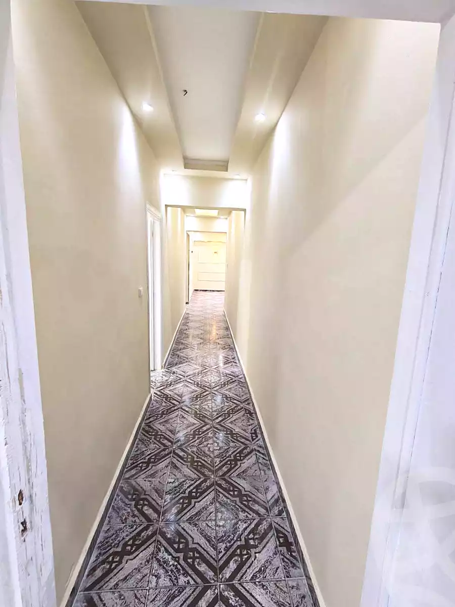 https://aqarmap.com.eg/en/listing/7345704-for-sale-alexandria-al-agamy-el-hanouvel-gabir-hafez-st