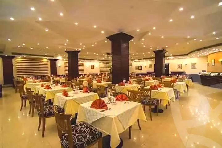 https://aqarmap.com.eg/ar/listing/7346043-for-sale-red-sea-hurghada-city-el-hadba-sheraton-st