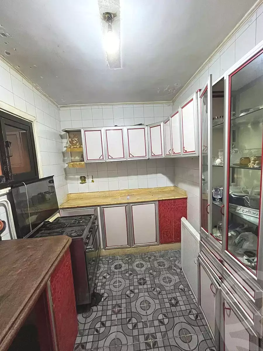https://aqarmap.com.eg/en/listing/7346202-for-sale-alexandria-al-agamy-el-hanouvel-al-haded-we-al-soulb-st