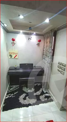 https://aqarmap.com.eg/ar/listing/7346294-for-rent-cairo-helwan-mnshy-yn-hlwn-rael-st