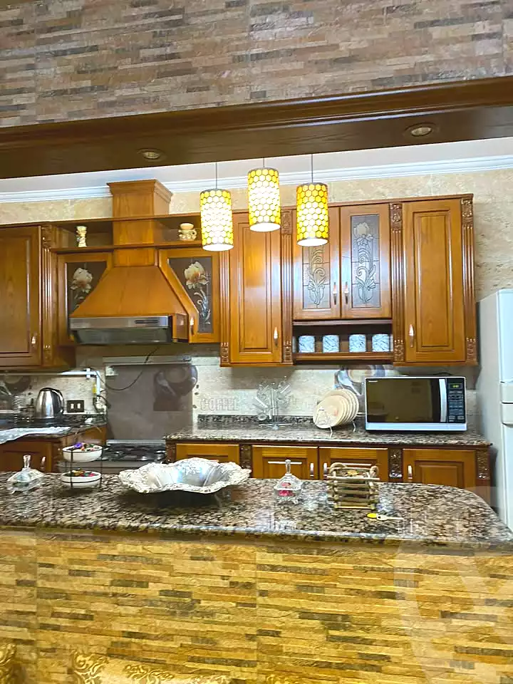 https://aqarmap.com.eg/en/listing/7346394-for-sale-alexandria-camp-cesar-port-said-street
