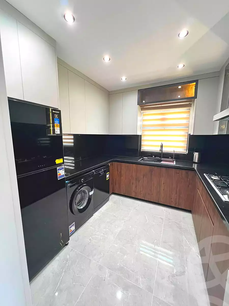 https://aqarmap.com.eg/en/listing/7346627-for-sale-cairo-new-cairo-compounds-mwrd-fq-llttwyr