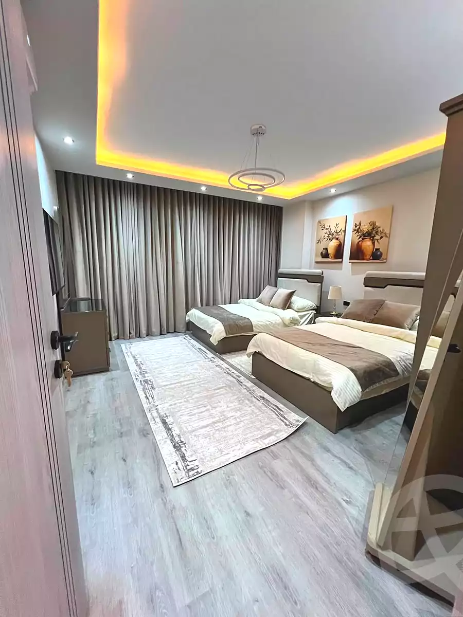 https://aqarmap.com.eg/en/listing/7346627-for-sale-cairo-new-cairo-compounds-mwrd-fq-llttwyr