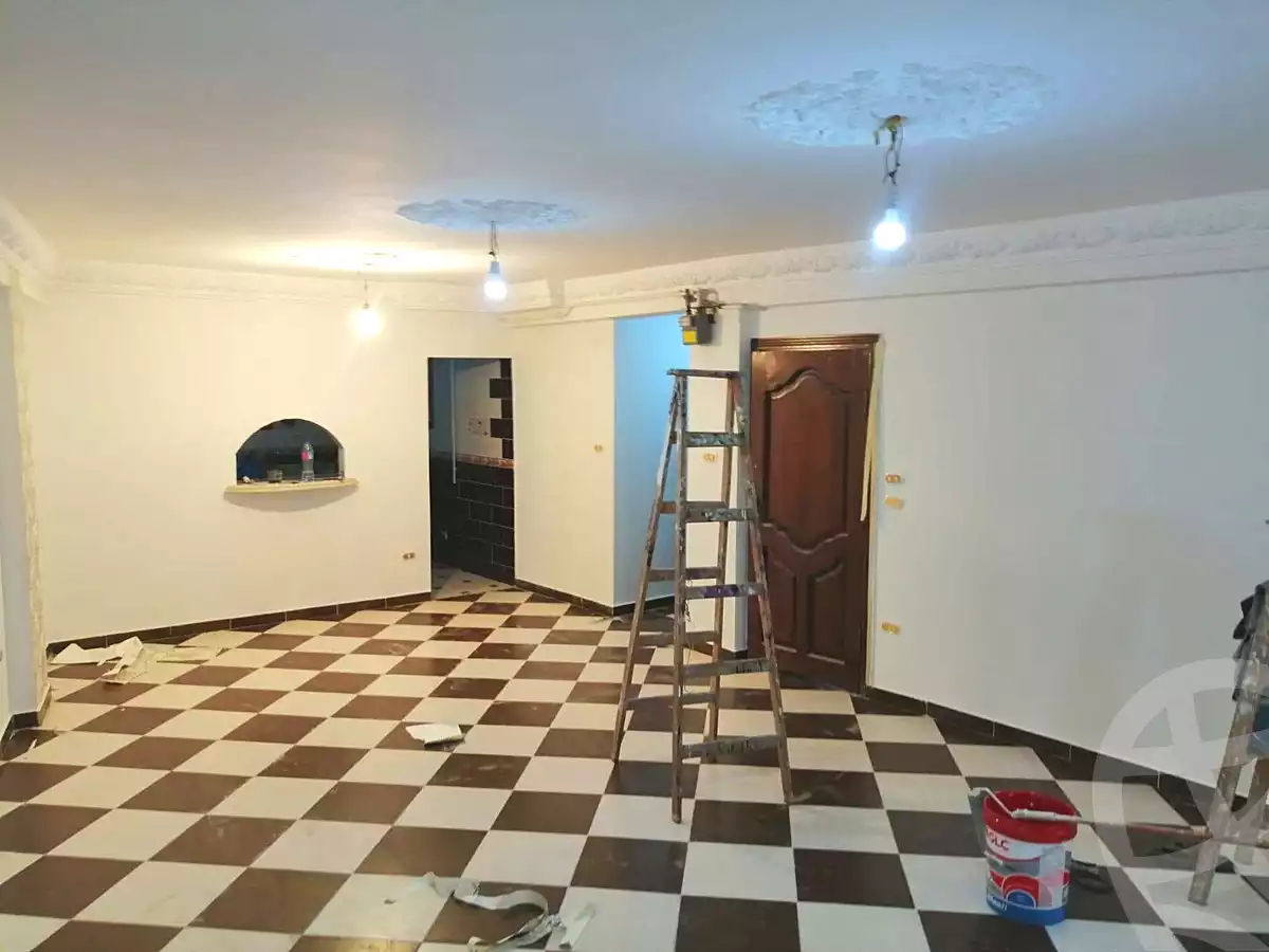 https://aqarmap.com.eg/ar/listing/7346720-for-sale-alexandria-alhadara-new-el-hadra