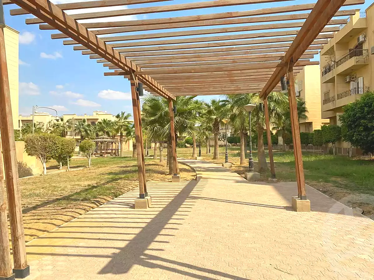https://aqarmap.com.eg/ar/listing/7346837-for-sale-cairo-new-cairo-compounds-kmbwnd-lnkhyl