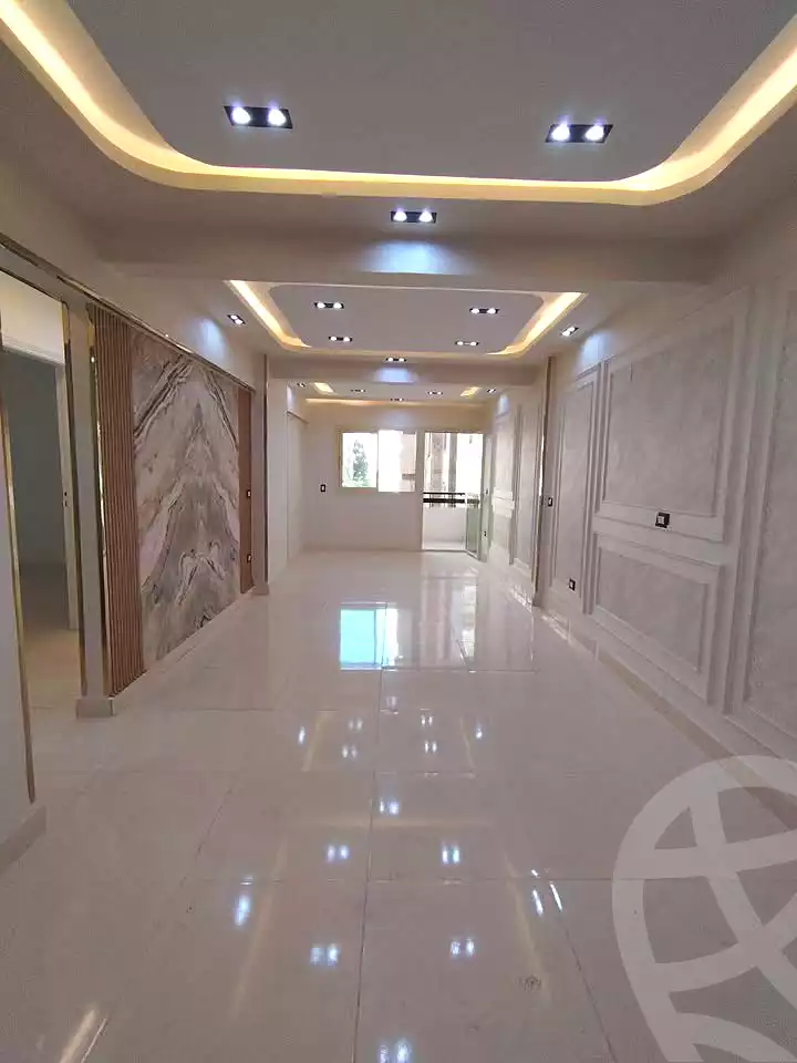 https://aqarmap.com.eg/ar/listing/7346945-for-sale-alexandria-sydy-bshr