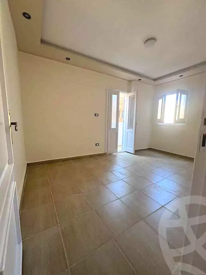 https://aqarmap.com.eg/ar/listing/7347147-for-sale-alexandria-al-agamy-shataa-el-nakheel