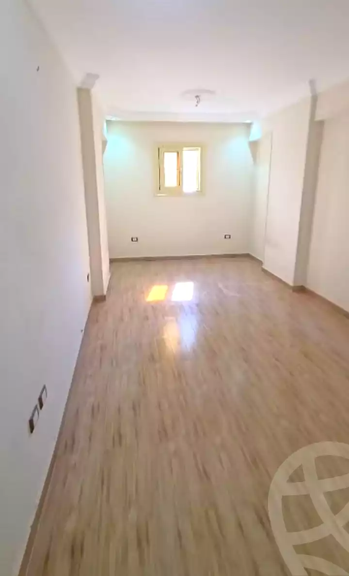 https://aqarmap.com.eg/en/listing/7347142-for-sale-alexandria-new-miami-eskot