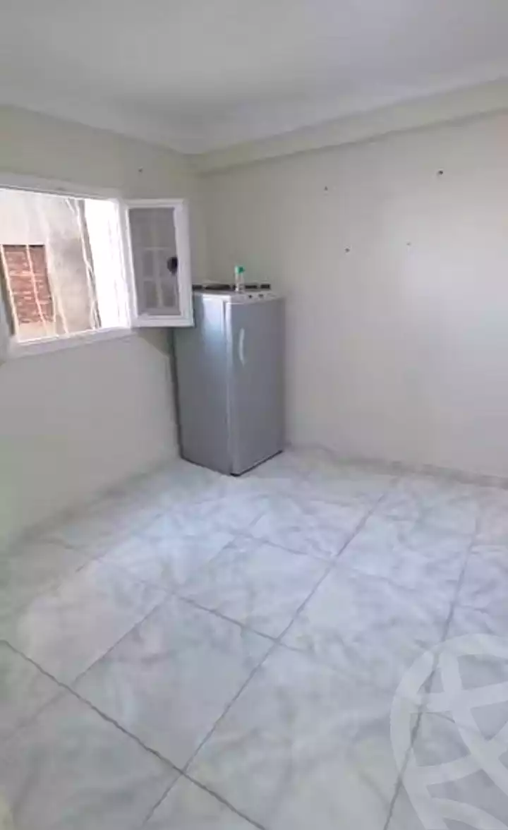 https://aqarmap.com.eg/ar/listing/7347257-for-sale-alexandria-new-miami-eskot
