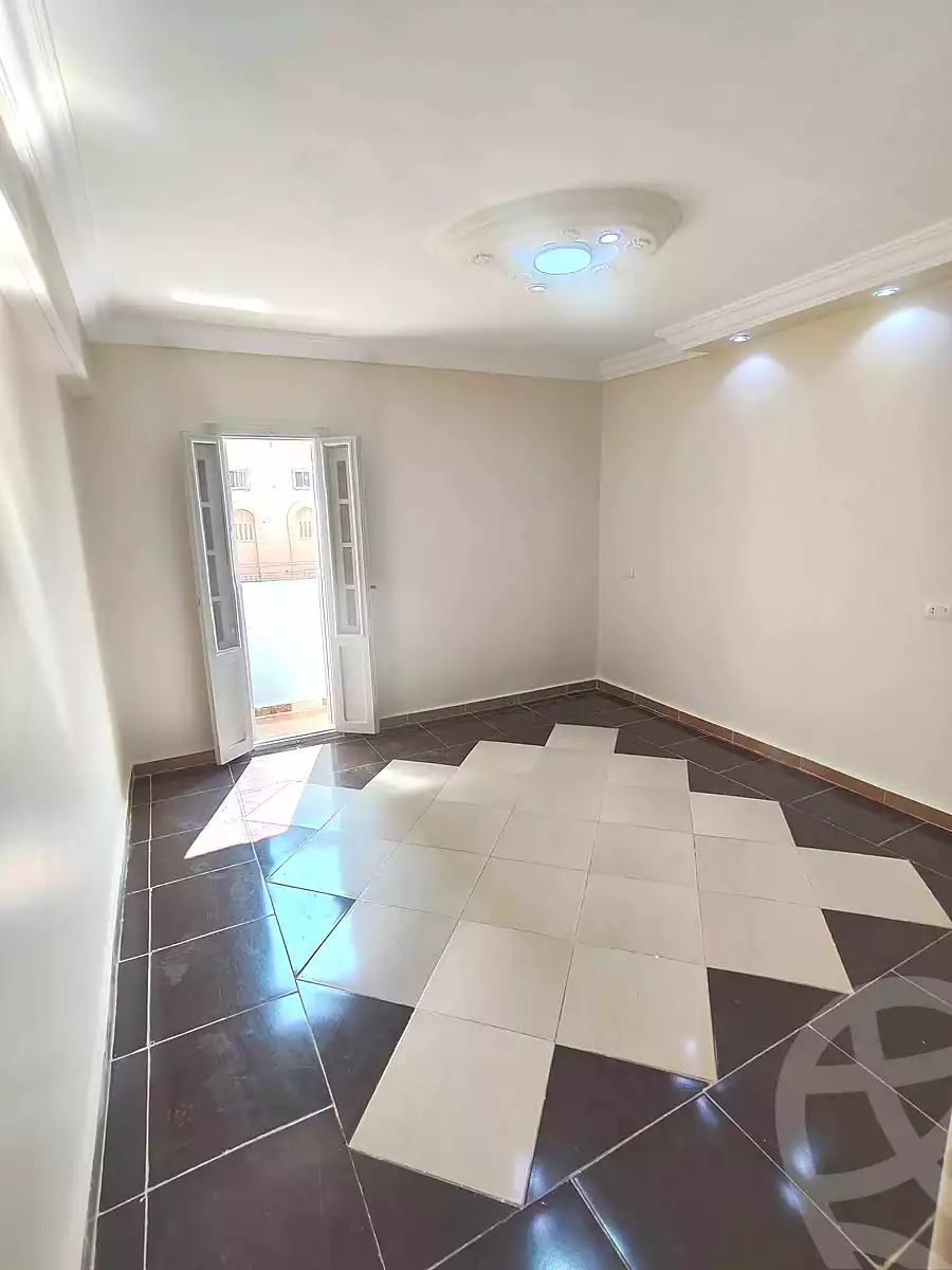 https://aqarmap.com.eg/ar/listing/7347276-for-sale-alexandria-miami-bilal-ibn-rabbah-st