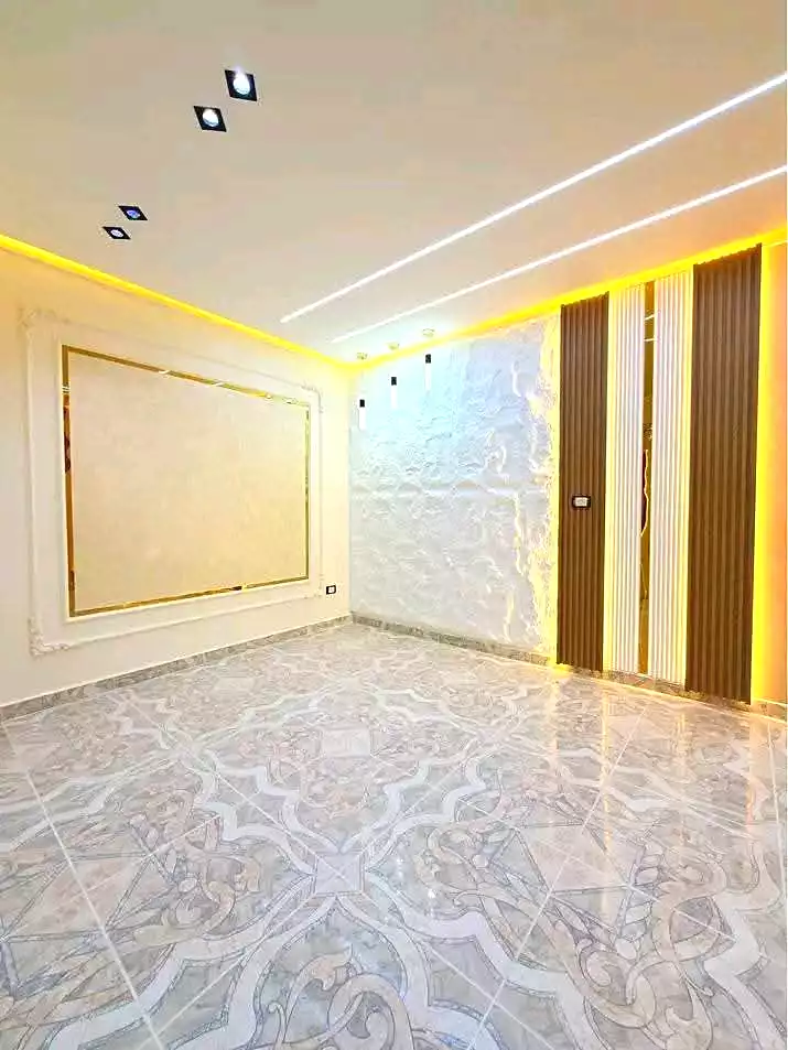 https://aqarmap.com.eg/ar/listing/7347418-for-sale-alexandria-al-agamy-shataa-el-nakheel