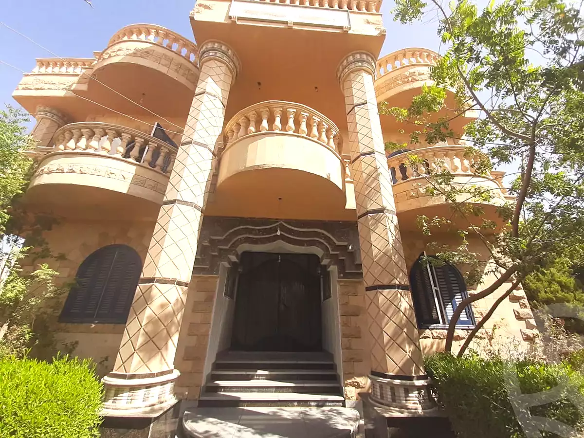 https://aqarmap.com.eg/ar/listing/7347652-for-sale-cairo-el-sheikh-zayed-city-el-hay-elsabeaa