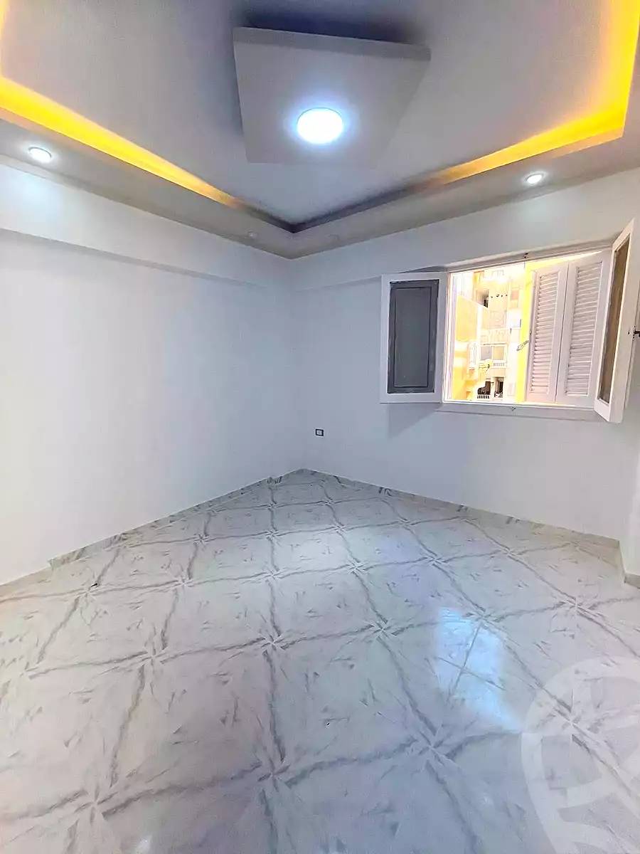 https://aqarmap.com.eg/en/listing/7348087-for-sale-alexandria-al-agamy-shataa-el-nakheel