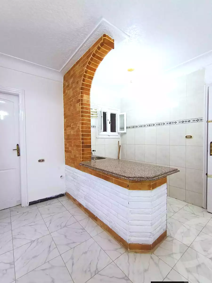 https://aqarmap.com.eg/ar/listing/7348142-for-sale-alexandria-al-agamy-shataa-el-nakheel
