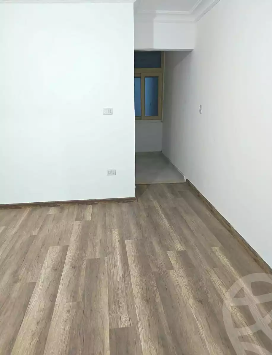 https://aqarmap.com.eg/en/listing/7348410-for-rent-alexandria-lsywf-el-seyouf-bahri-abd-el-salam-aref-st