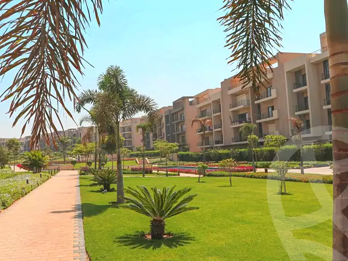 https://aqarmap.com.eg/ar/listing/7348537-for-sale-cairo-new-cairo-compounds-fifth-square
