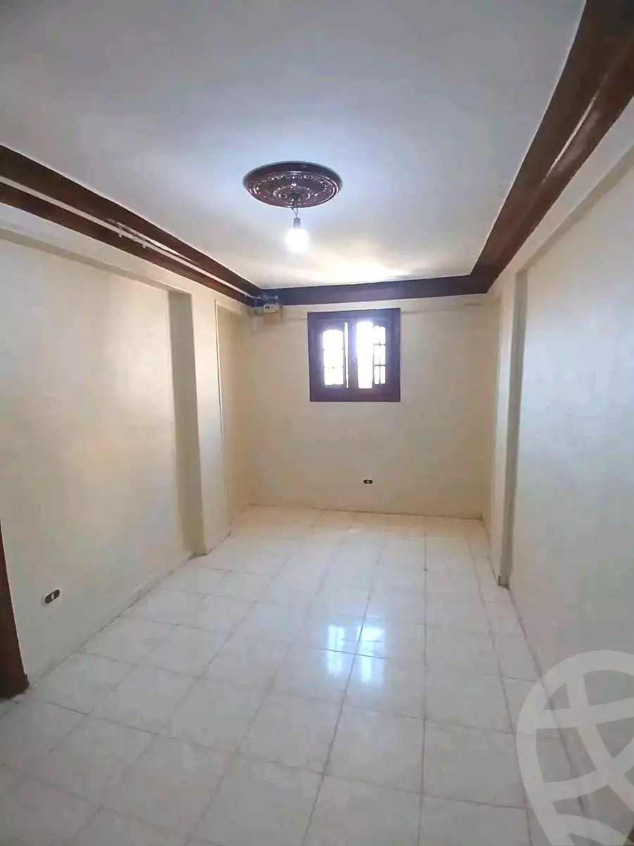 https://aqarmap.com.eg/en/listing/7348572-for-sale-alexandria-lsywf-el-falki