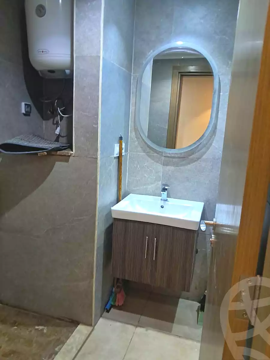 https://aqarmap.com.eg/ar/listing/7348673-for-rent-cairo-el-sheikh-zayed-city-compounds-zyd-wr-llttwyr-z-tower