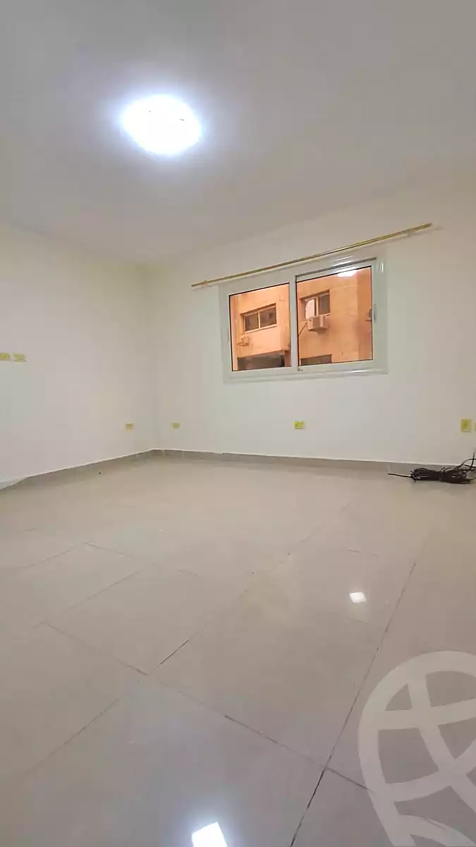 https://aqarmap.com.eg/ar/listing/7348808-for-rent-cairo-el-maadi-zahraa-el-maadi-shr-krfwr-lryysy