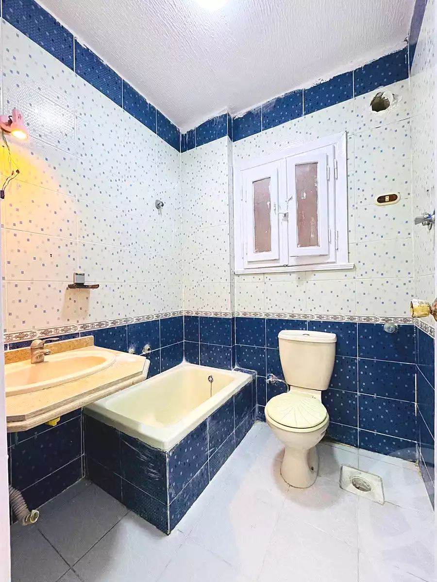 https://aqarmap.com.eg/ar/listing/7348820-for-sale-alexandria-al-agamy-shataa-el-nakheel
