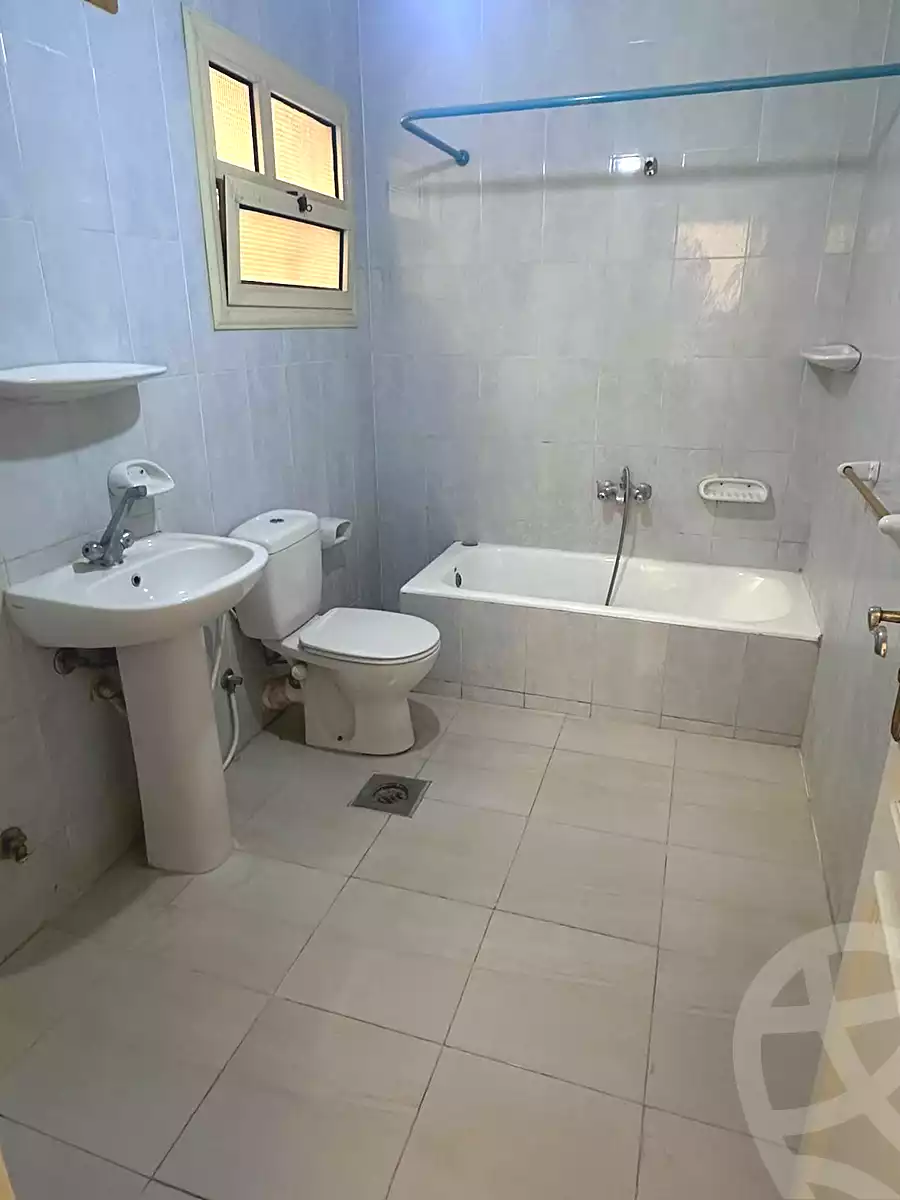 https://aqarmap.com.eg/ar/listing/7348862-for-rent-cairo-6th-of-october-mntq-fr-y-b-6-ktwbr