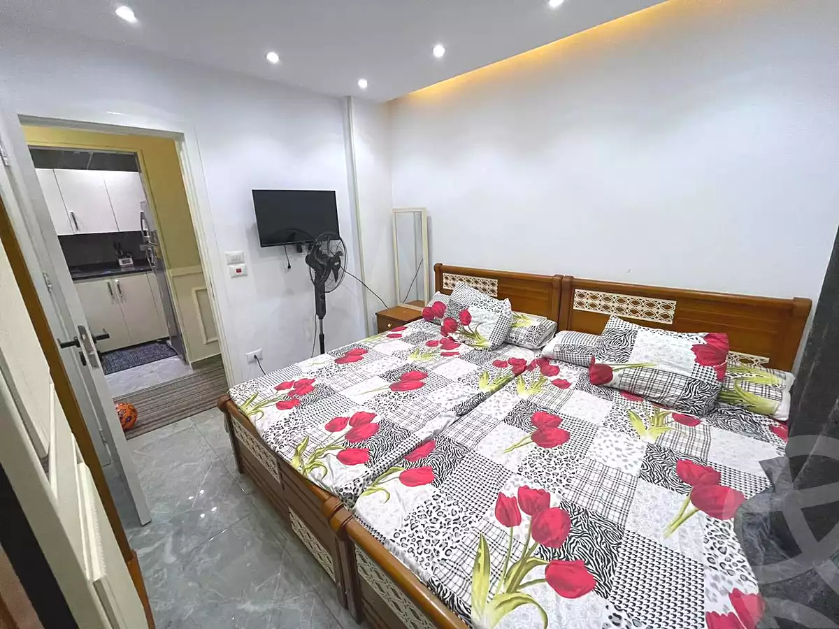 https://aqarmap.com.eg/ar/listing/7349059-for-rent-cairo-6th-of-october-hadaeq-october-compounds-djlh-blmz-m-mr-lmrshdy