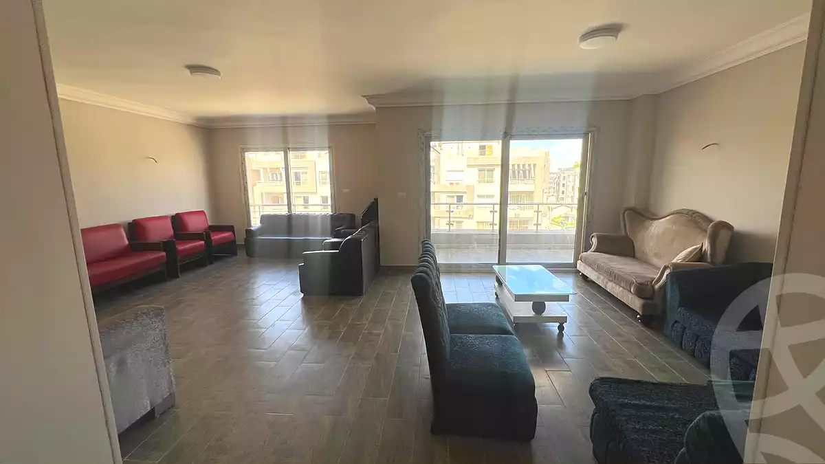 https://aqarmap.com.eg/ar/listing/7349127-for-rent-cairo-6th-of-october-compounds-kmbwnd-jm-lqhr