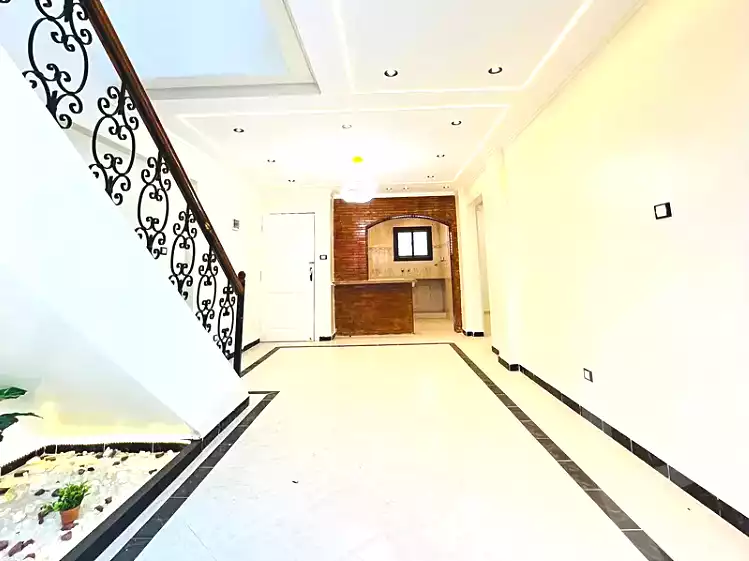 https://aqarmap.com.eg/ar/listing/7349558-for-sale-alexandria-al-agamy-shataa-el-nakheel