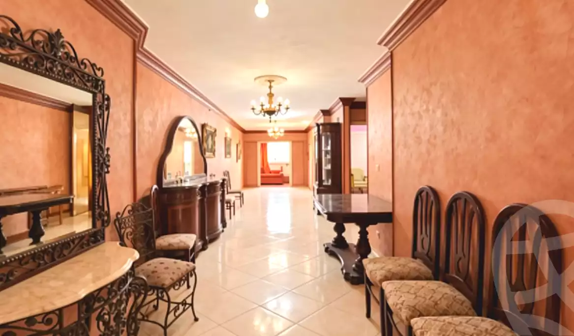 https://aqarmap.com.eg/ar/listing/7349668-for-sale-alexandria-moharram-bey-bwlynw