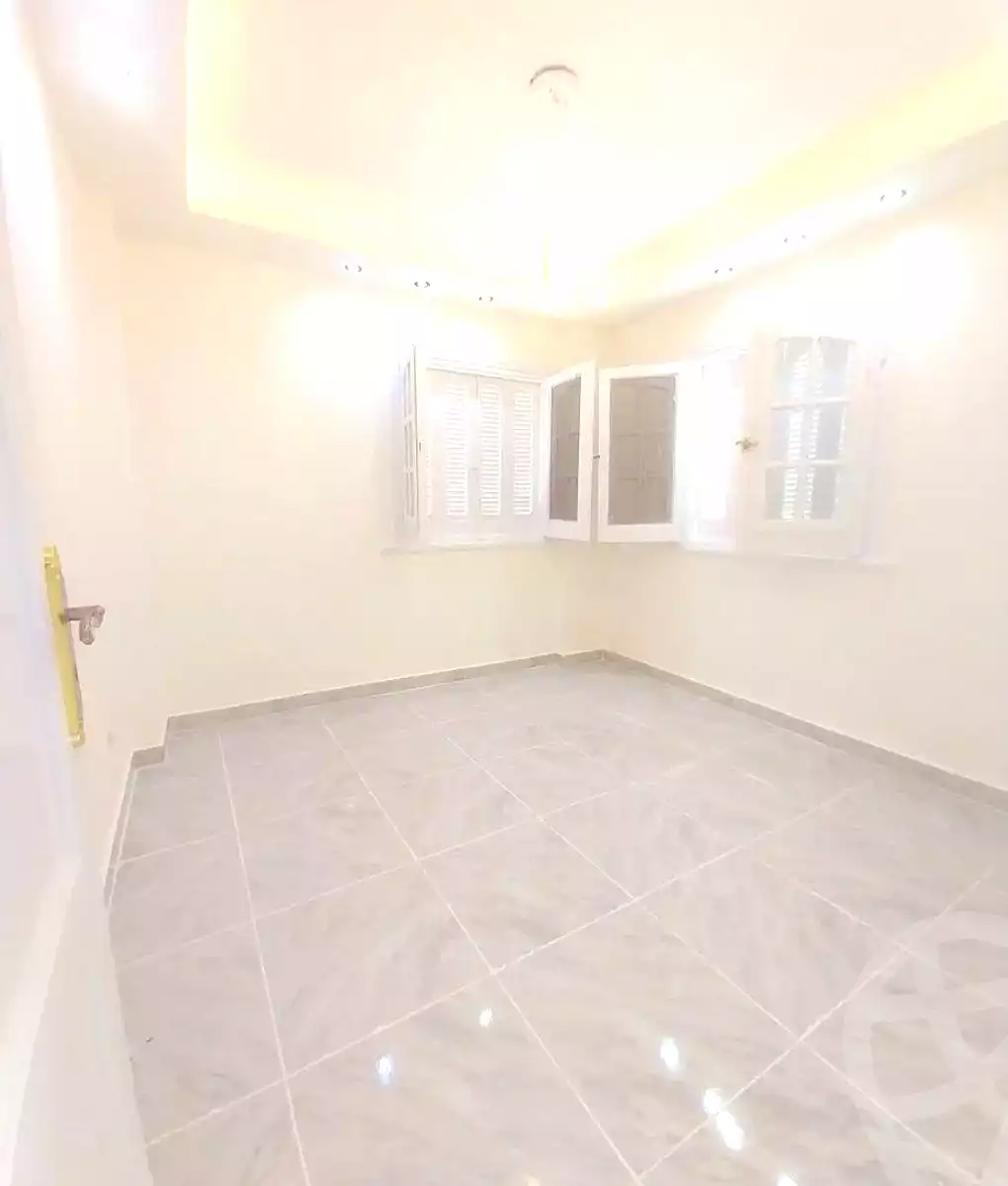 https://aqarmap.com.eg/ar/listing/7349765-for-sale-alexandria-al-agamy-shataa-el-nakheel