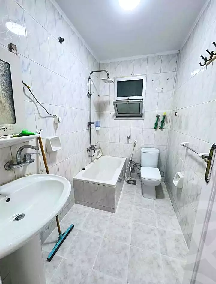 https://aqarmap.com.eg/en/listing/7349887-for-sale-alexandria-al-agamy-shataa-el-nakheel