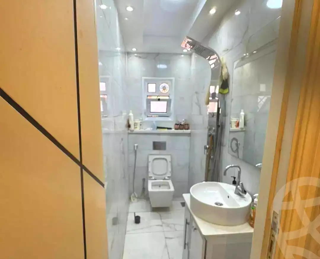 https://aqarmap.com.eg/ar/listing/7349987-for-sale-alexandria-sydy-bshr-sydy-bshr-bhry-shr-khld-bn-lwlyd