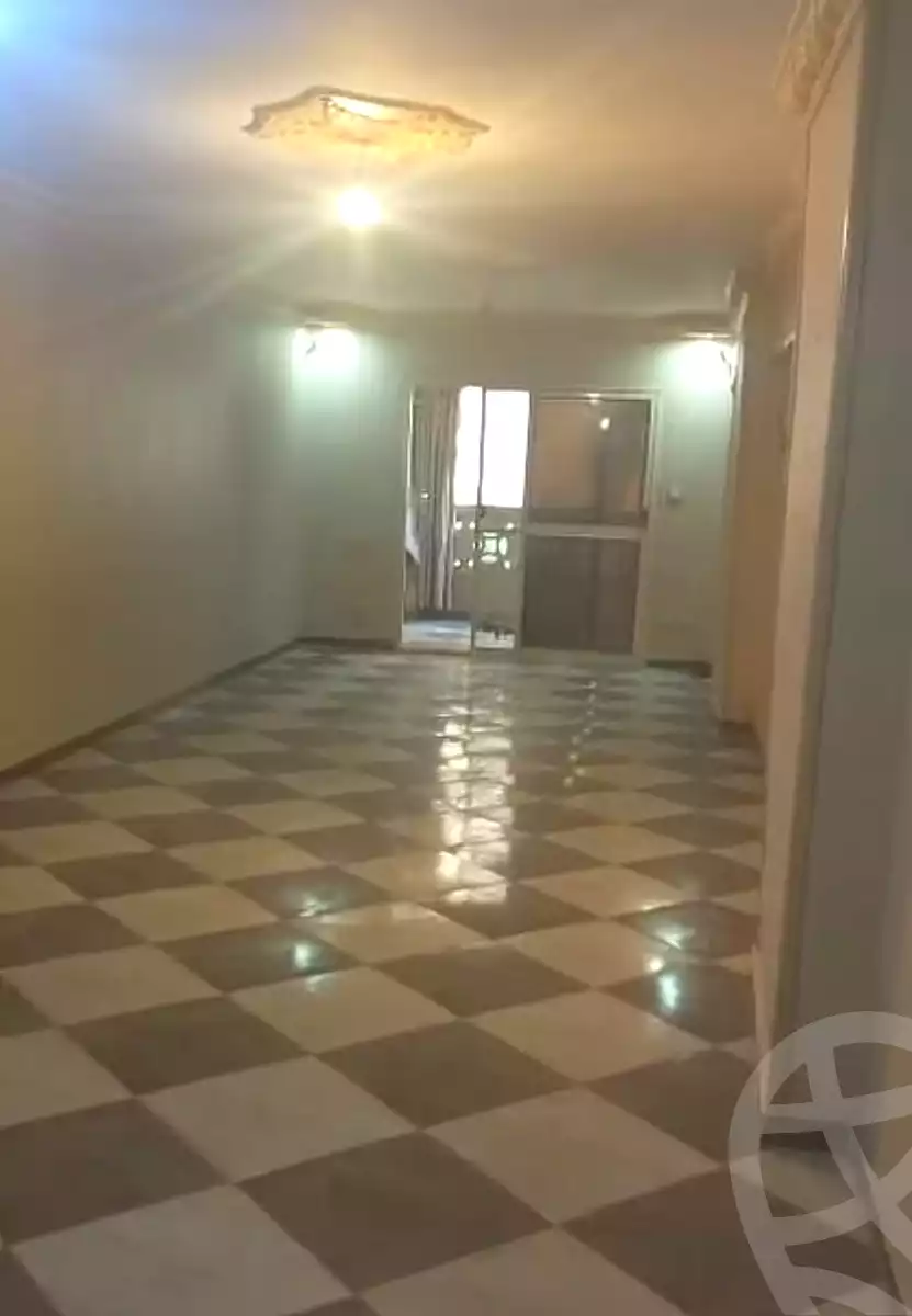 https://aqarmap.com.eg/ar/listing/7348158-for-rent-alexandria-new-miami