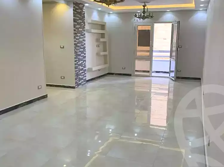 https://aqarmap.com.eg/ar/listing/7350471-for-rent-cairo-mokattam-el-hadabah-el-wosta-el-mantaqa-el-olaa