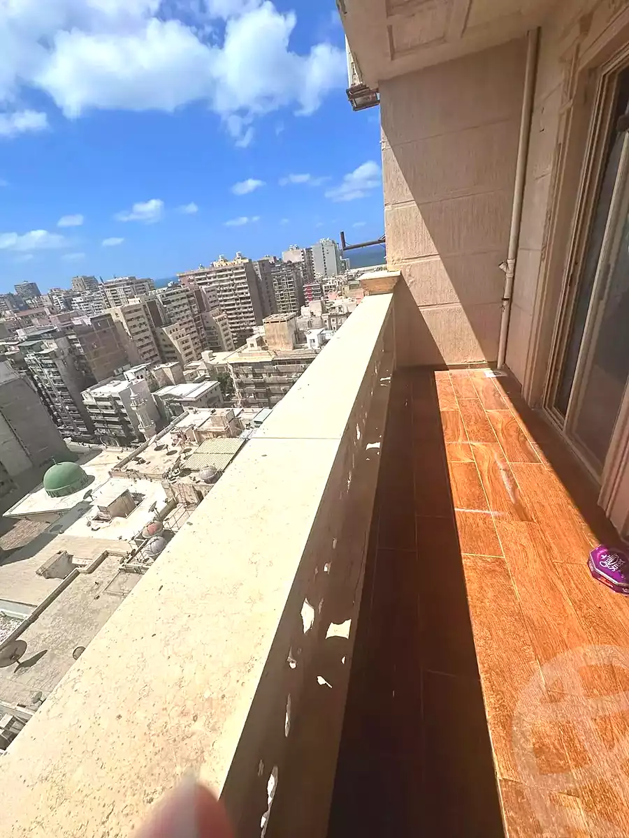 https://aqarmap.com.eg/ar/listing/7350516-for-rent-alexandria-zezenia