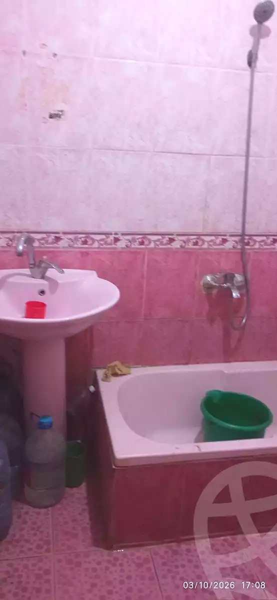 https://aqarmap.com.eg/ar/listing/7350518-for-rent-alexandria-al-agamy-lbytsh-el-hanafeya-st