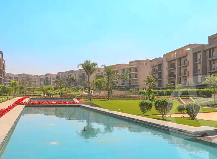 https://aqarmap.com.eg/en/listing/7350793-for-sale-cairo-new-cairo-compounds-fifth-square