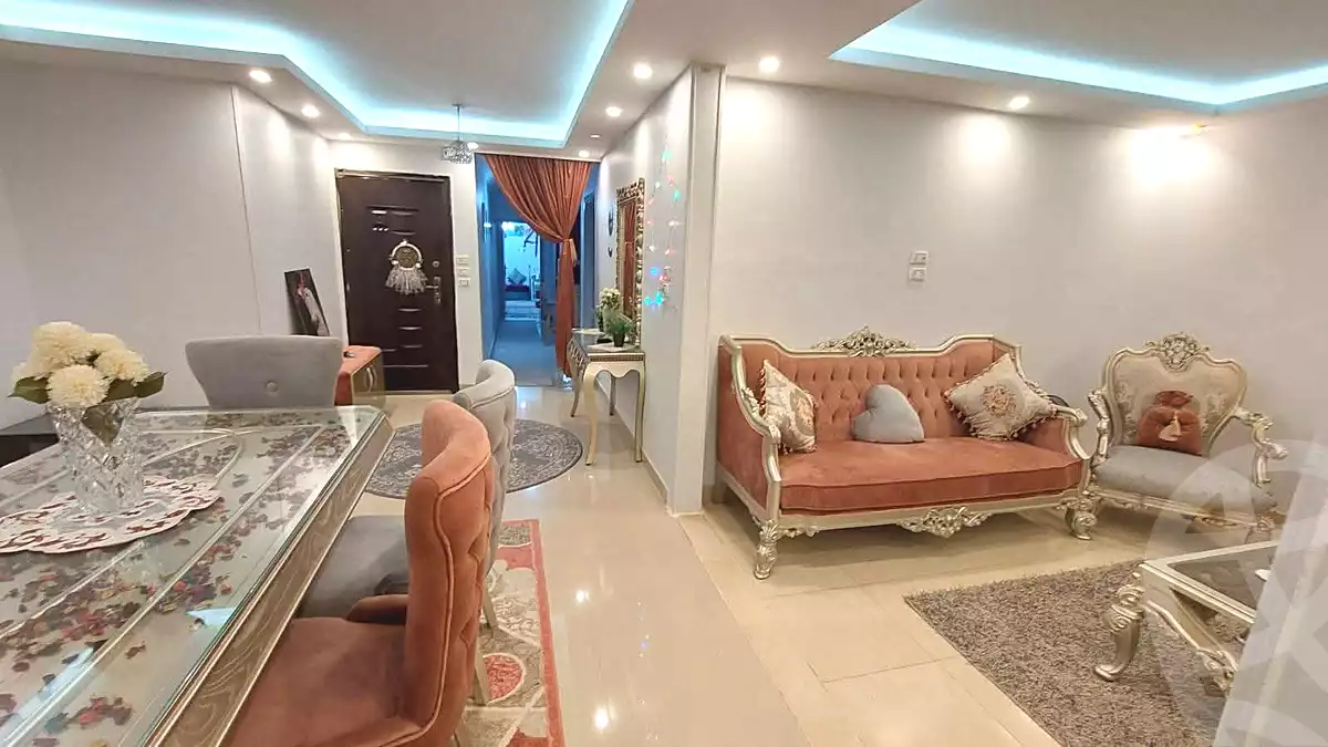 https://aqarmap.com.eg/en/listing/7350902-for-sale-cairo-helwan-hadayek-helwan-nile-corniche-st