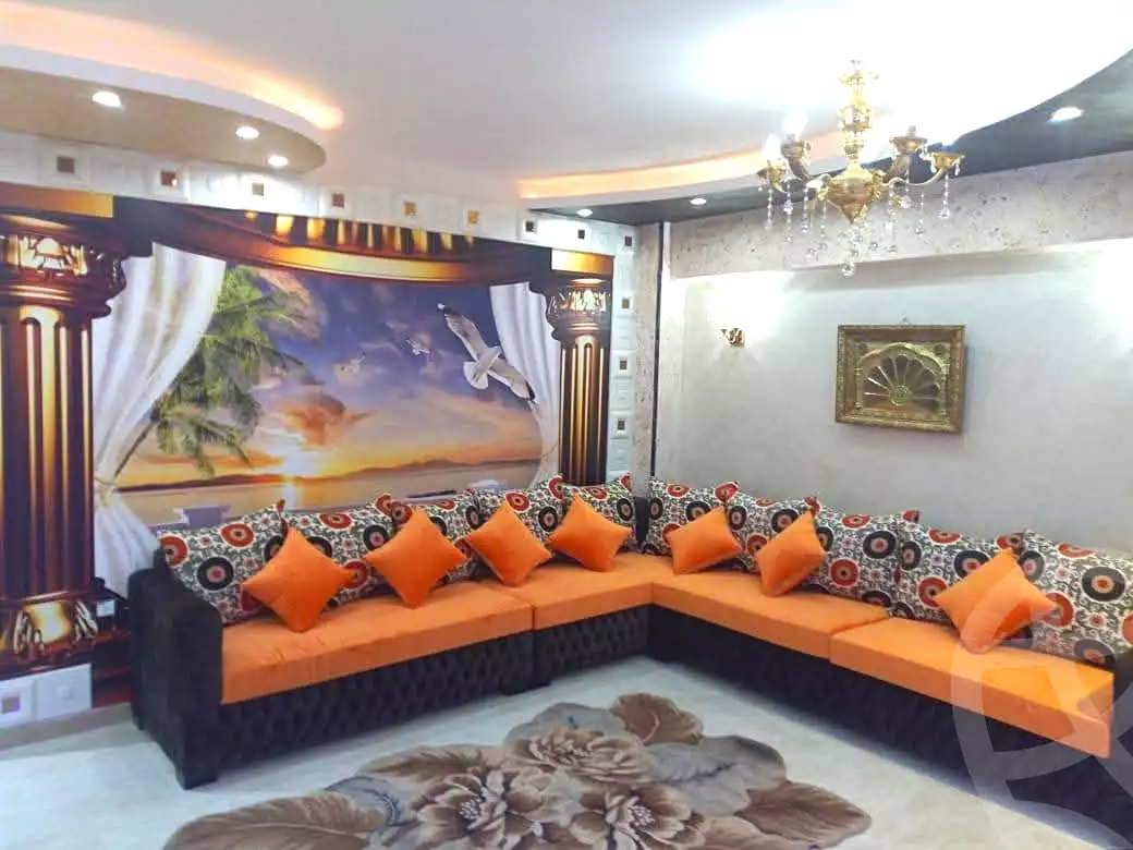 https://aqarmap.com.eg/ar/listing/7350913-for-sale-cairo-helwan-helwan-el-sharkeya-mostafa-safwat-st