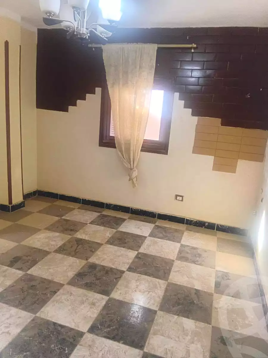 https://aqarmap.com.eg/ar/listing/7351093-for-rent-cairo-ain-shams-ahmed-esmat-st