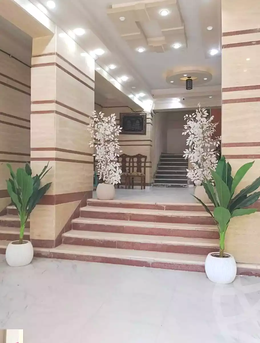 https://aqarmap.com.eg/ar/listing/7351246-for-sale-alexandria-al-agamy-el-hanouvel-kasr-al-quiri-st-1