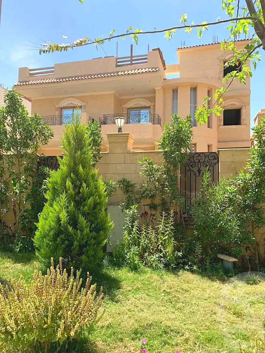 https://aqarmap.com.eg/en/listing/7351349-for-sale-cairo-new-cairo-sharq-el-akadamiya-sayed-makkawi-st