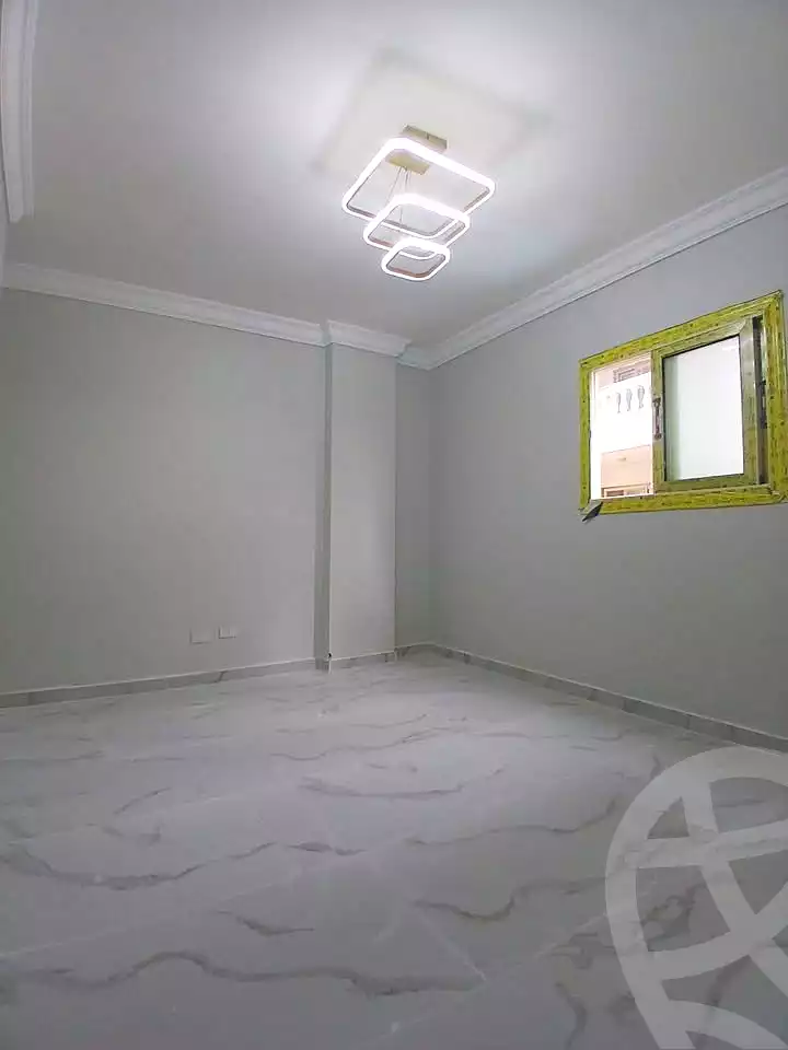 https://aqarmap.com.eg/ar/listing/7351464-for-sale-alexandria-al-agamy-lbytsh-el-zohour-st