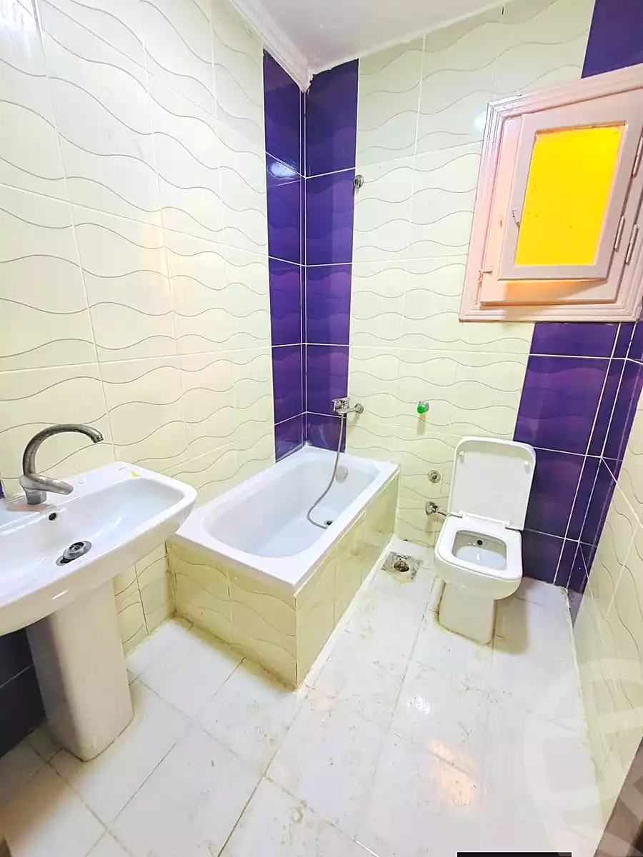 https://aqarmap.com.eg/ar/listing/7351794-for-sale-alexandria-al-agamy-shataa-el-nakheel