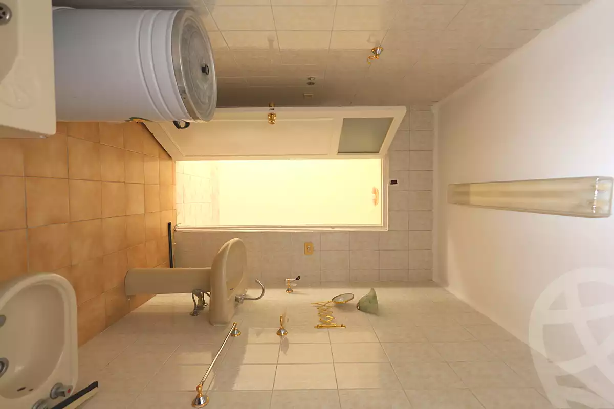 https://aqarmap.com.eg/en/listing/7351254-for-sale-alexandria-el-asafra-l-sfr-bhry-edrees-st