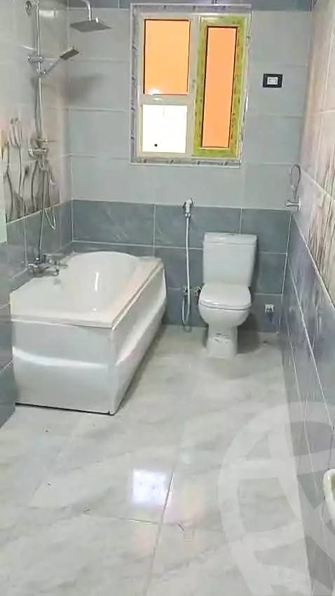 https://aqarmap.com.eg/en/listing/7351911-for-sale-cairo-el-haram-el-lebeny-soltan-khattab-st